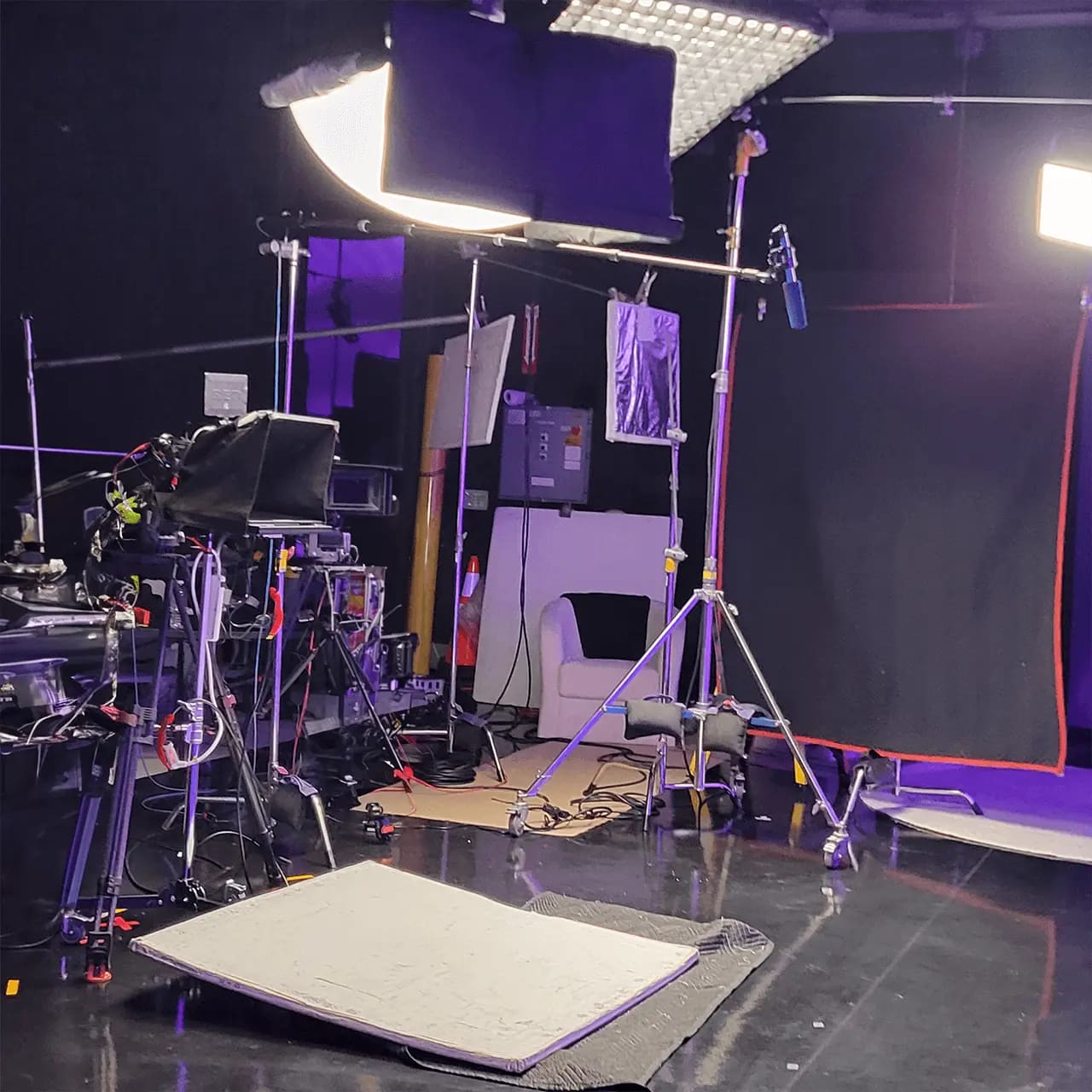 Commercial production setup on the LED stage